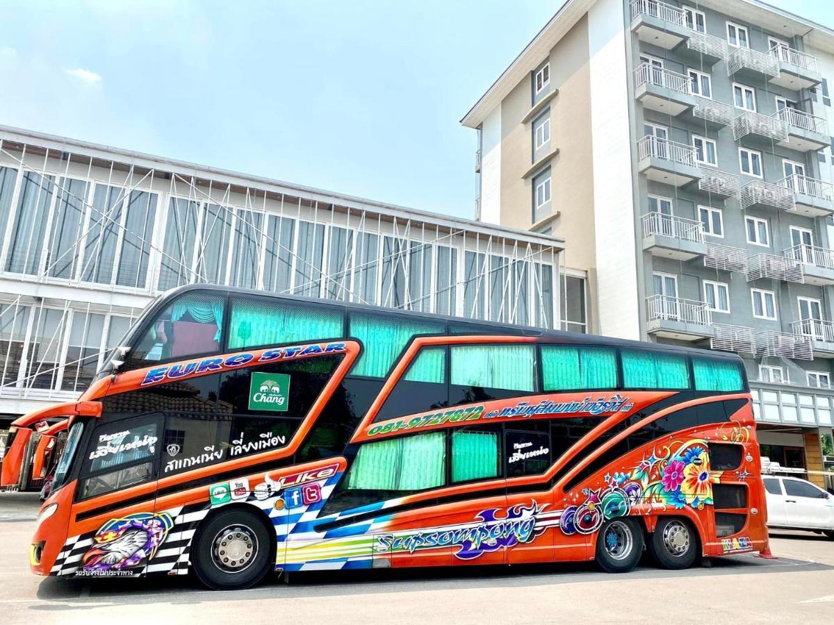 Tai-Shan Suites Ratchaburi Kültér fotó