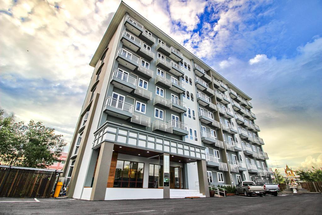 Tai-Shan Suites Ratchaburi Kültér fotó