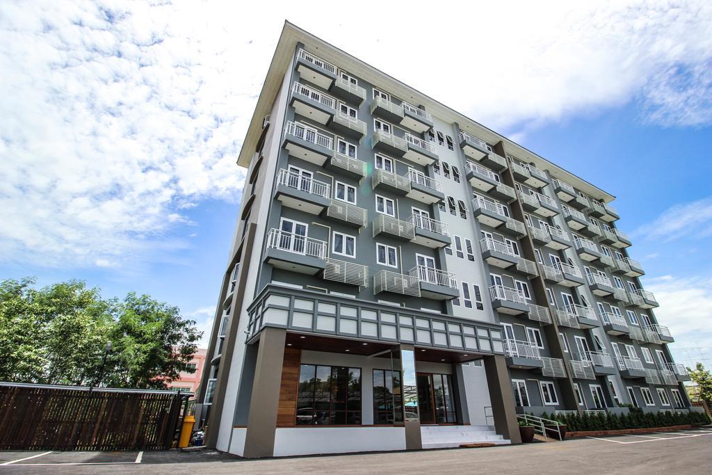 Tai-Shan Suites Ratchaburi Kültér fotó