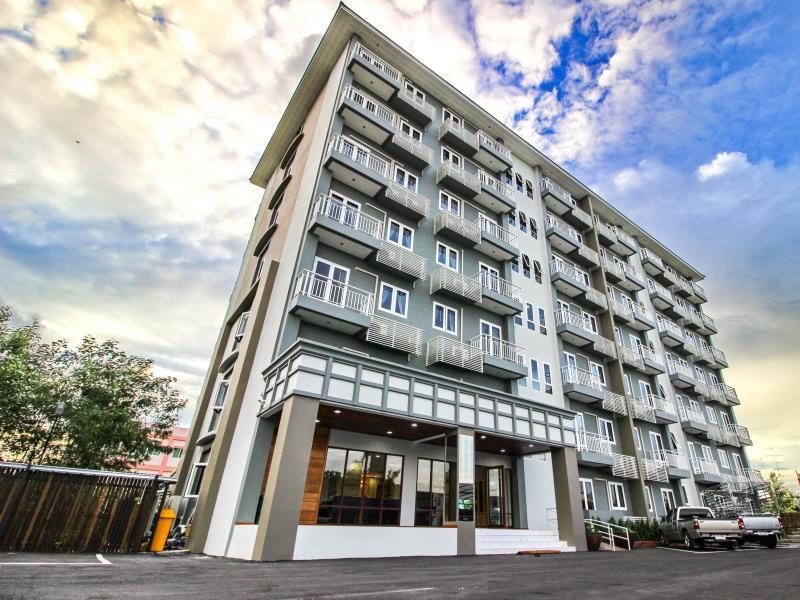 Tai-Shan Suites Ratchaburi Kültér fotó